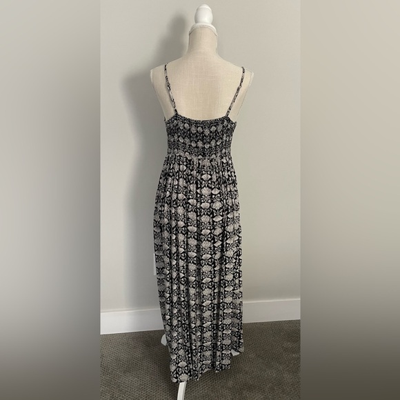 Natural Life Bailey Maxi Dress - Picture 2 of 4
